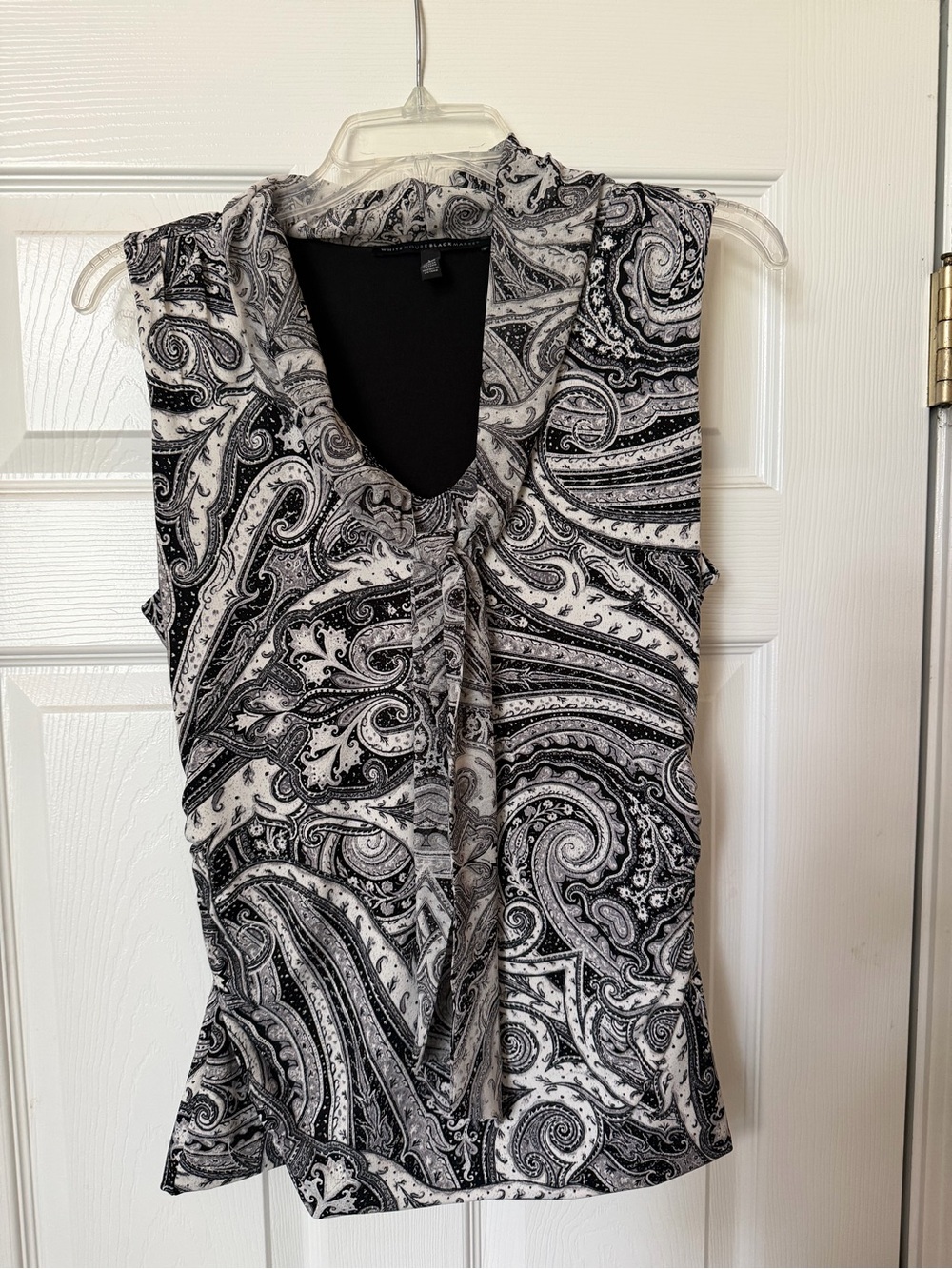 White House Black Market Black and White Paisley Sleeveless Blouse with Tie Neck